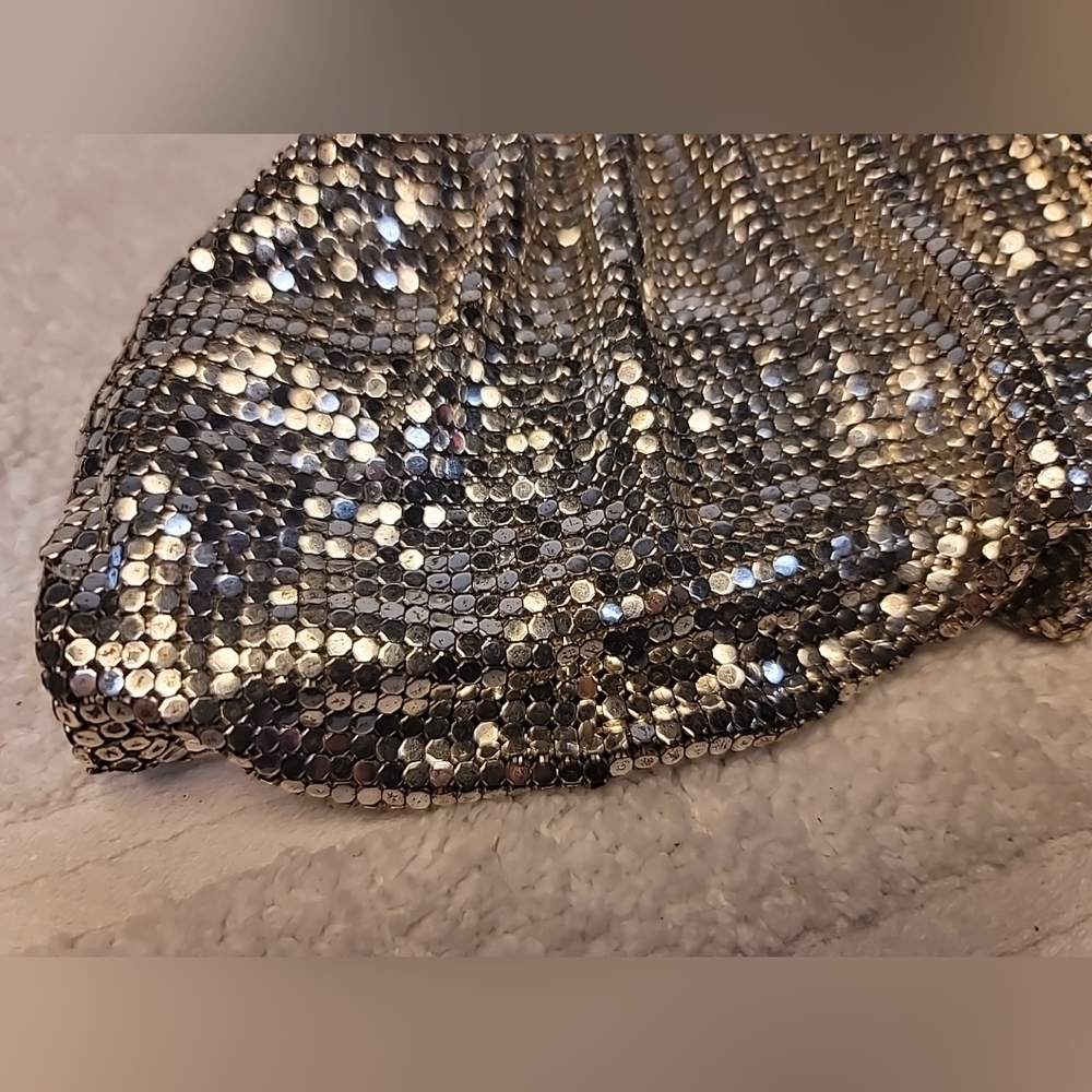 Vintage Art Deco Whiting & Davis Co. Silver Mesh Bag Purse Clutch - Picture 3 of 11